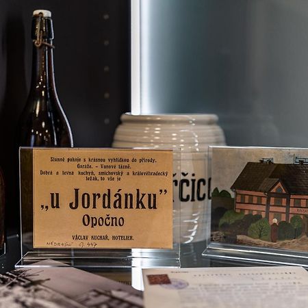 Hotel Jordánek Opočno Kültér fotó