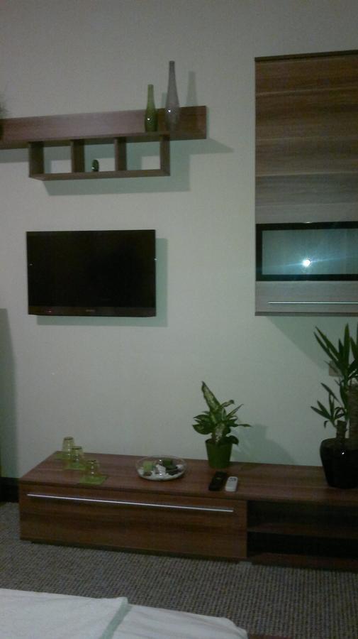 Hotel Jordánek Opočno Kültér fotó