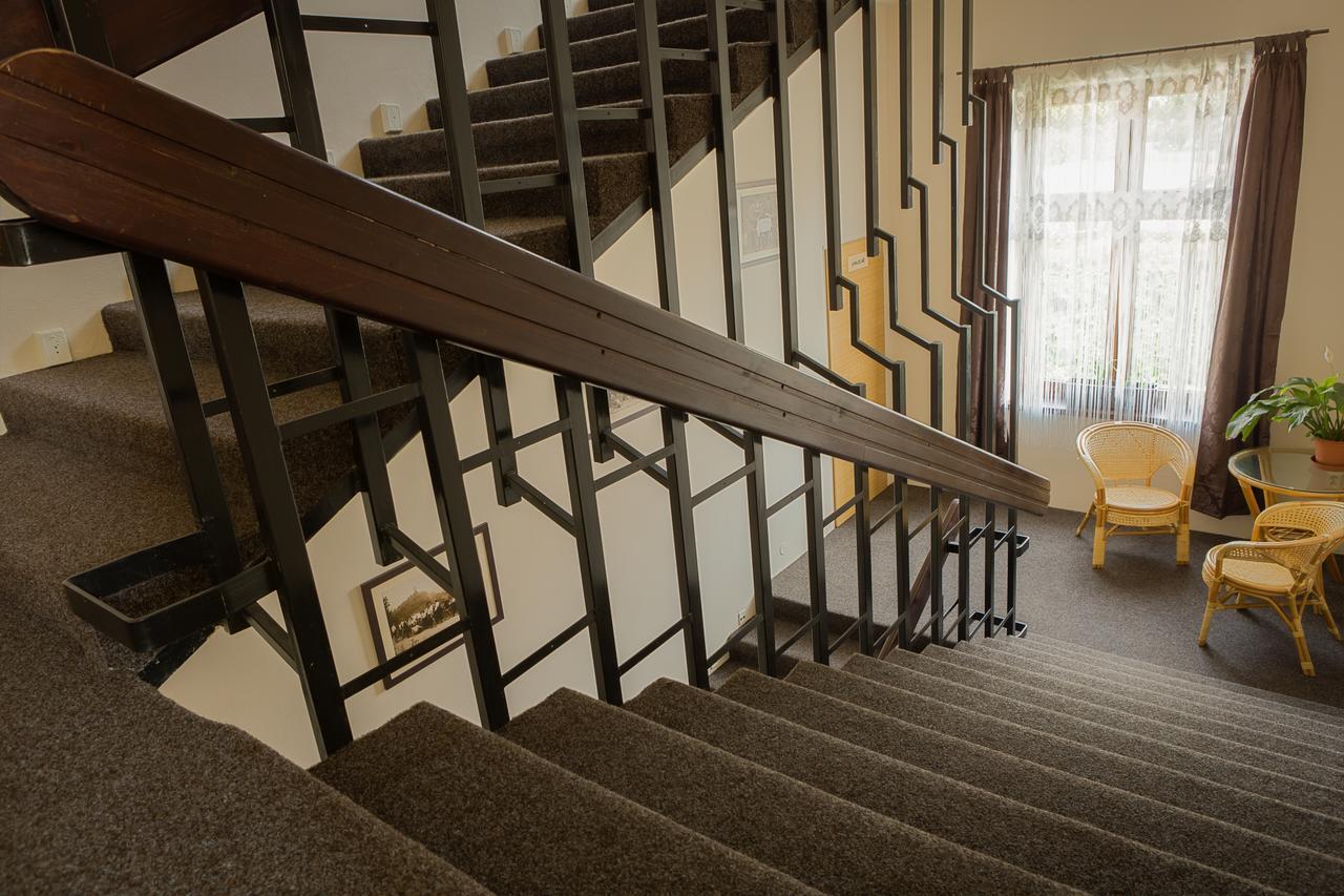 Hotel Jordánek Opočno Kültér fotó