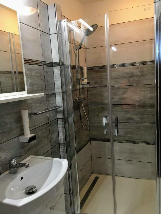 Hotel Jordánek Opočno Kültér fotó