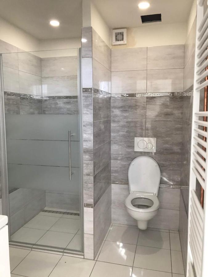 Hotel Jordánek Opočno Kültér fotó